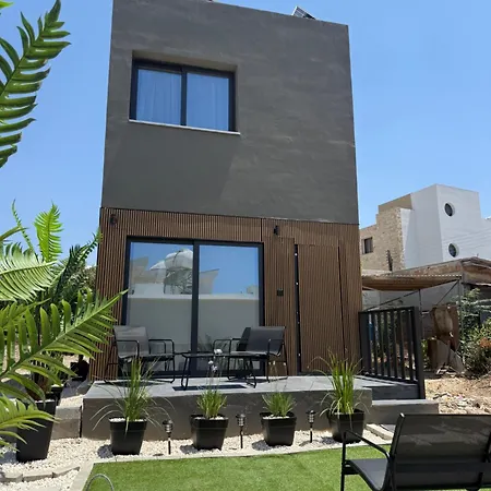 Giorkis Retreat