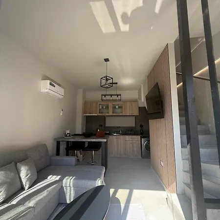 Giorkis Retreat Хлоракас